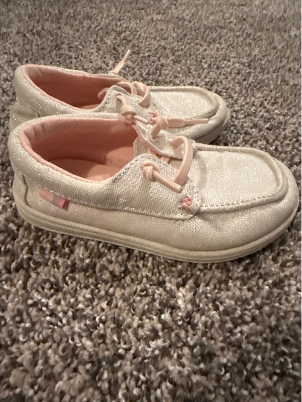 Cat & Jack Girls' White and Pink Boat Shoes Size 7